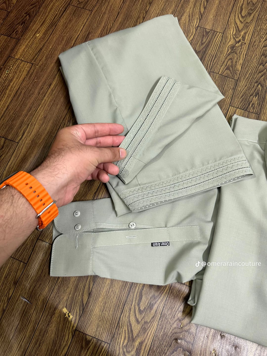 Pakistani Style Shalwar Qameez